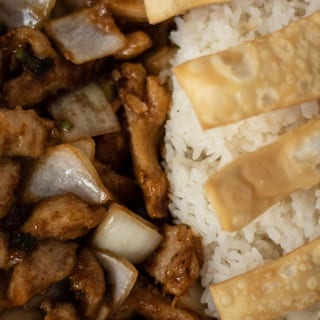 Garlic Chicken w/ White Rice